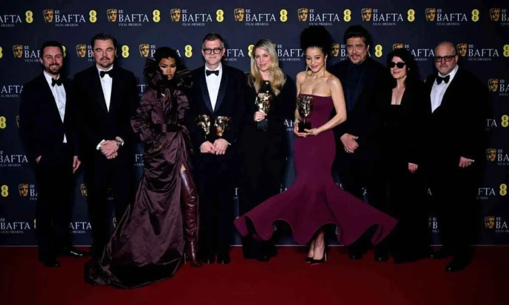 Equipe de Uma Batalha Após a Outra no Bafta 2026 (Foto: Reprodução) 